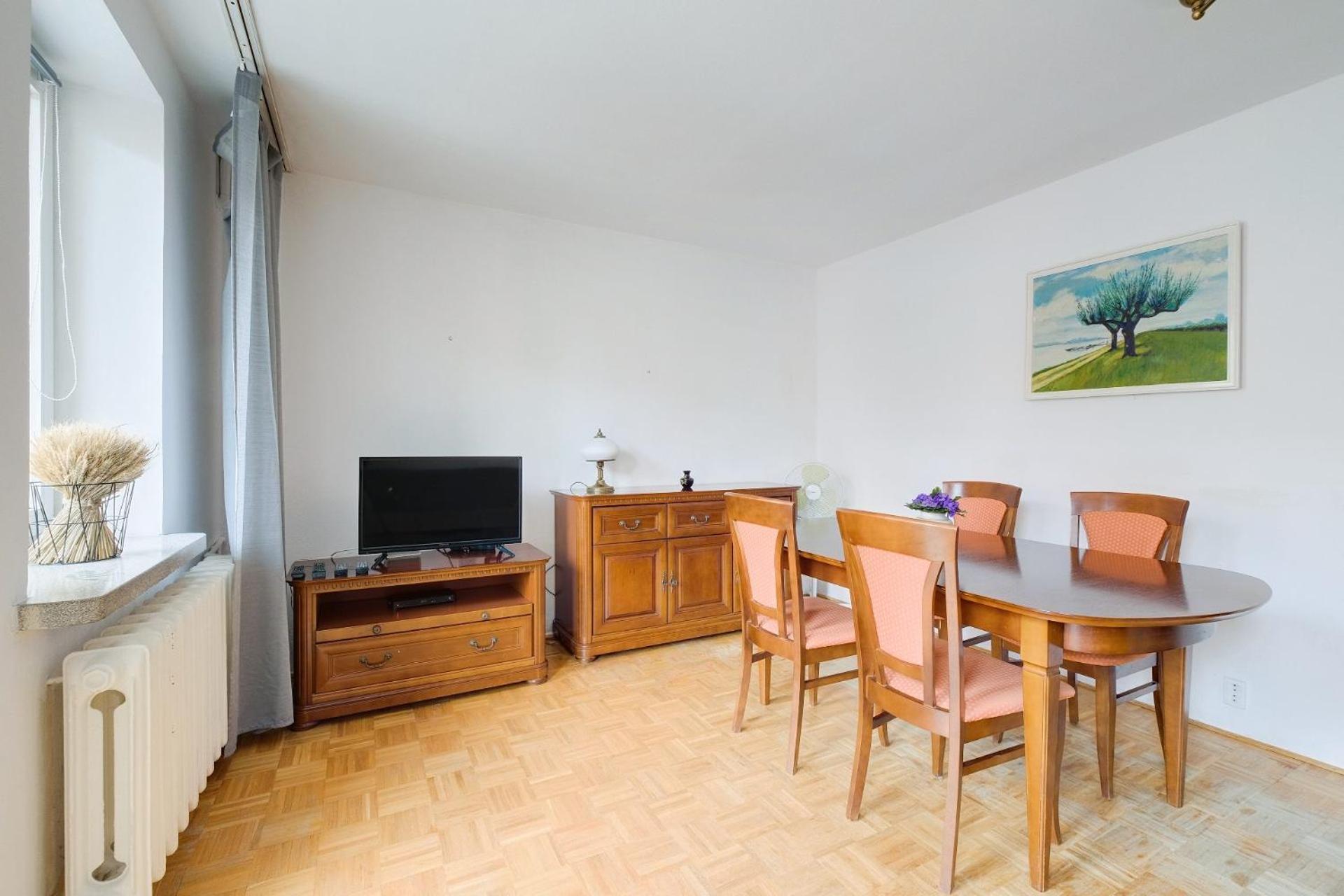 Spacious Apartment In Green Location Varsovie Extérieur photo
